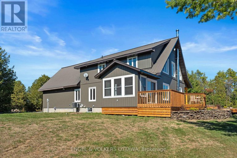 28882323/4682-beckwith-boundary-road/rideau-twp-south-to-roger-stevens-drive/ottawa/ontario/K0A1B0_7