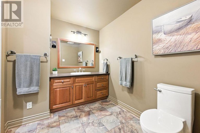 28550046/206-deerwood-drive/fitzroy-ward-south-west/ottawa/ontario/K0A2H0_20