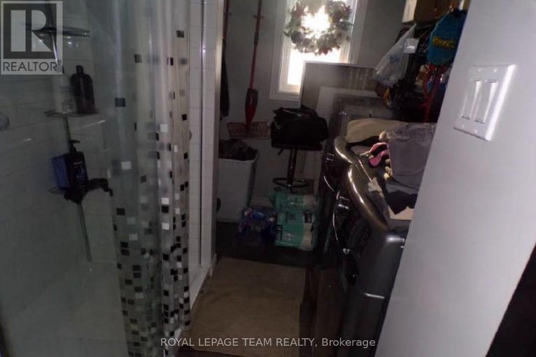 29656650/26-starwood-road/meadowlandsst-claire-gardens/ottawa/ontario/K2G1Y8_32