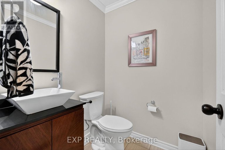 29690360/544-loucks-drive/village-of-russell/russell/ontario/K4R1B6_24