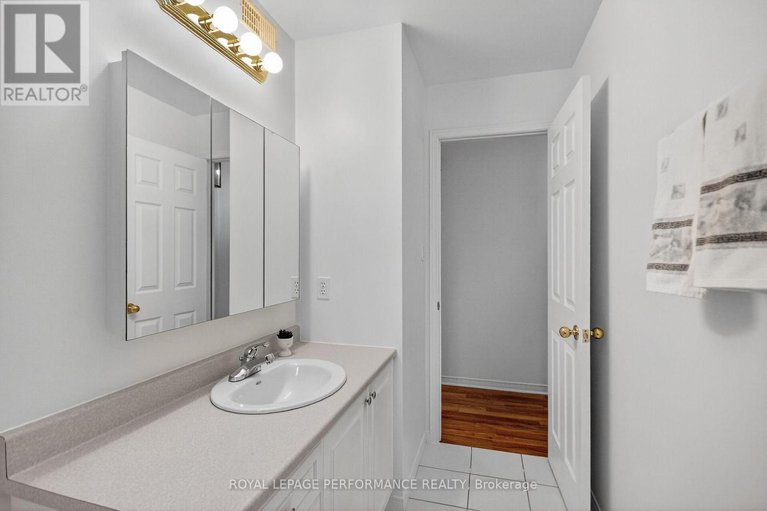 29138835/9-eldon-street/village-of-russell/russell/ontario/K4R1C1_24