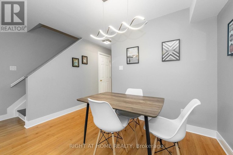 29599852/212-rutgers-private/central-park/ottawa/ontario/K2C4G7_14