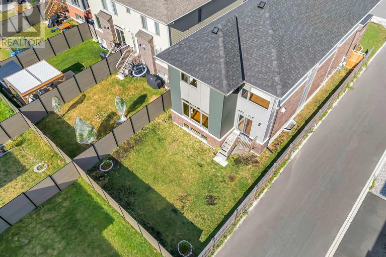 28739043/885-moses-tennisco-street/cfb-rockcliffe-and-area/ottawa/ontario/K1K5A2_49