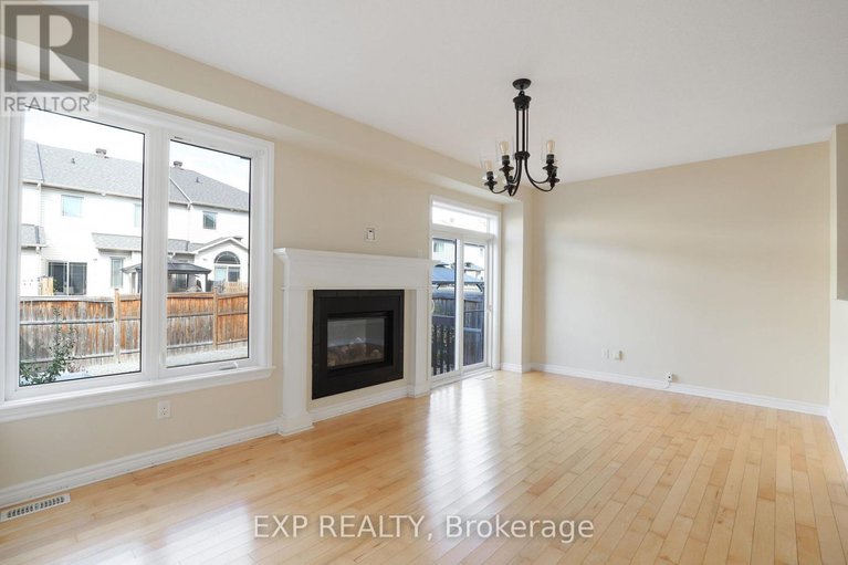 29098457/618-moorpark-avenue/emerald-meadowstrailwest/ottawa/ontario/K2M0B6_16