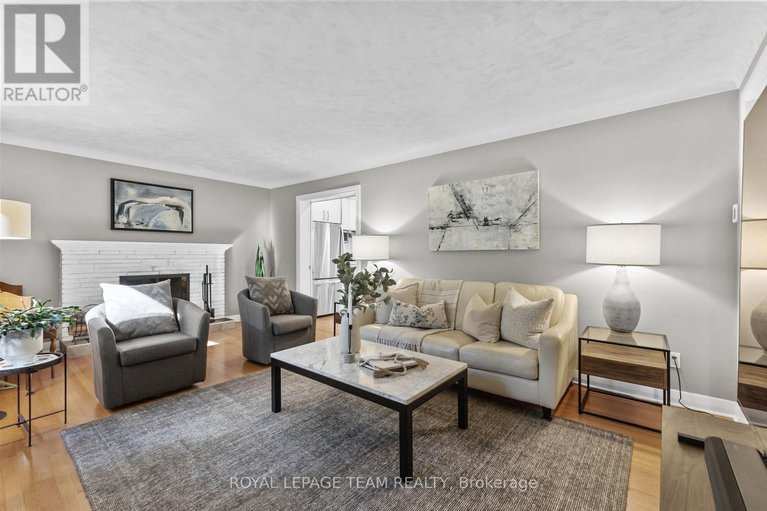 28964943/937-kingsmere-avenue/mckellar-heightsglabar-park/ottawa/ontario/K2A3K2_4