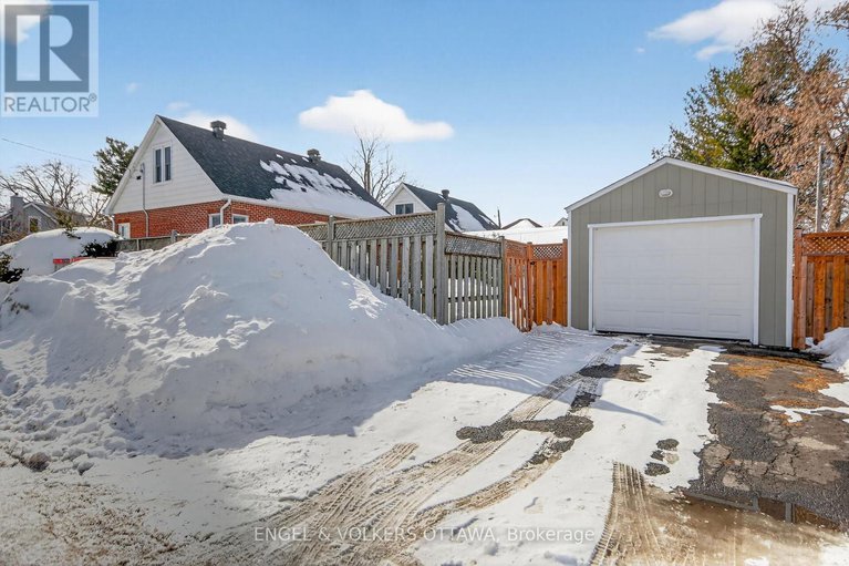 29397615/1235-erie-avenue/ridgemont/ottawa/ontario/K1V6G5_32