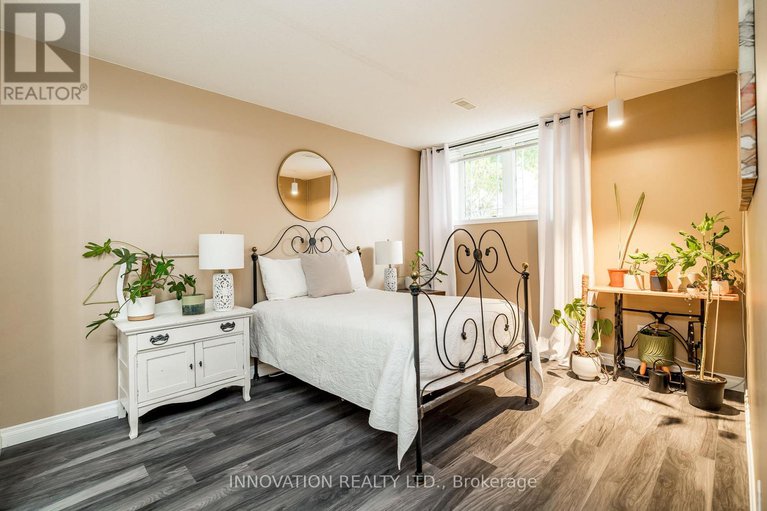 28790023/452-hillsboro-private/emerald-meadowstrailwest/ottawa/ontario/K2M3A7_25