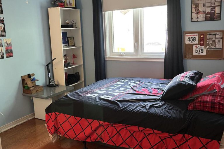 28372152/52-speers-crescent/bridlewood/ottawa/ontario/K2M1W2_17