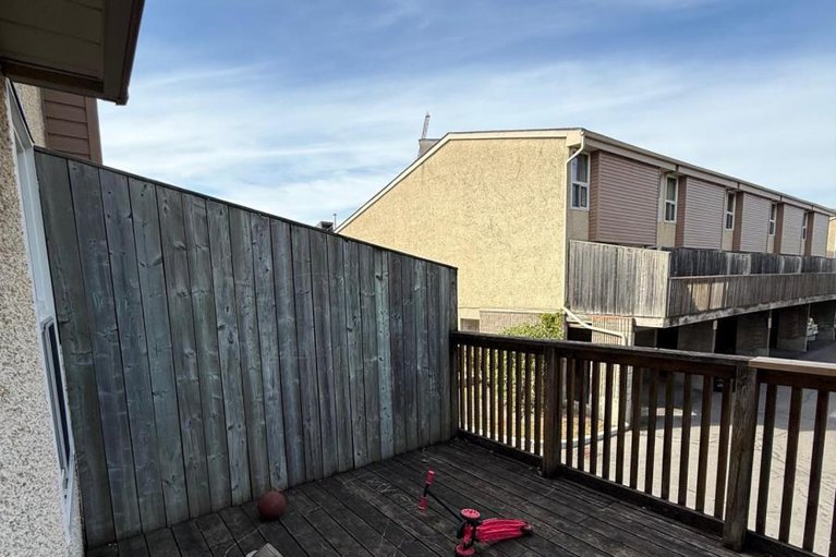 28938973/5-3415-uplands-drive/hunt-club/ottawa/ontario/K1V9N3_7