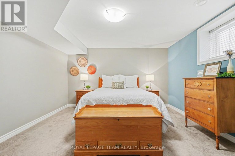 29469696/855-reaume-street/mississippi-mills-ramsay-twp/mississippi-mills/ontario/K0A1A0_32