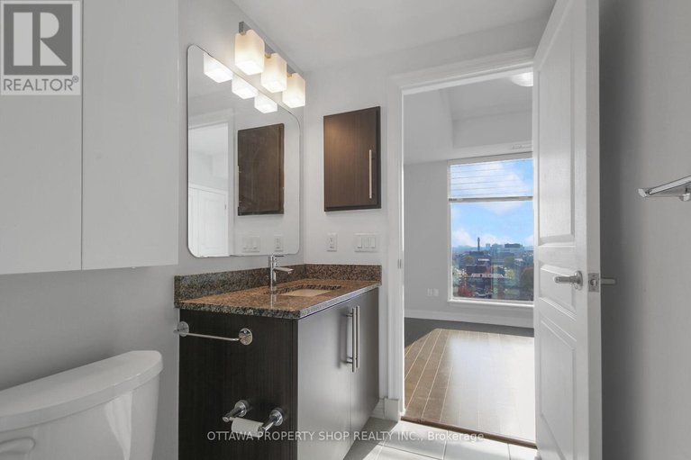 28201467/1205-238-besserer-street/sandy-hill/ottawa/ontario/K1N6B1_13
