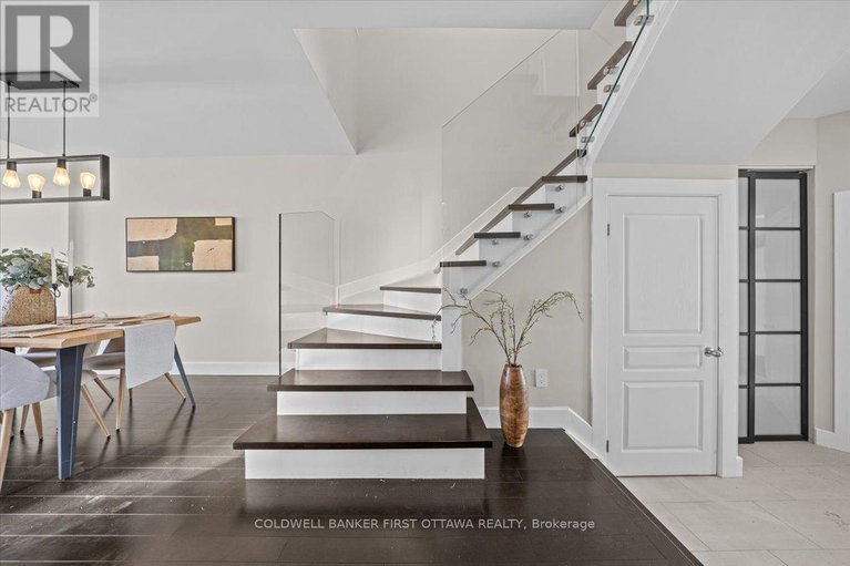 29175725/4446-wildmint-square/riverside-southgloucester-glen/ottawa/ontario/K1V1N6_18