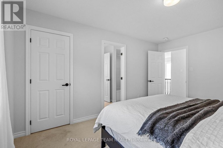 29427972/309-proxima-terrace/half-moon-bay/ottawa/ontario/K2J6T1_31