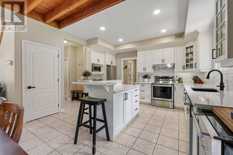 28935788/2893-barlow-crescent/dunrobin-shores/ottawa/ontario/K0A1T0_14