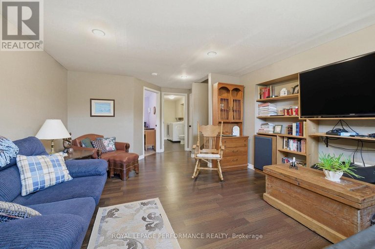 29593510/18353-lana-drive/south-glengarry-charlottenburgh-twp/south-glengarry/ontario/K6H7L9_32