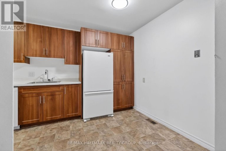 29654535/40-bridgewater-terrace/cedargrovefraserdale/ottawa/ontario/K2J3H2_17