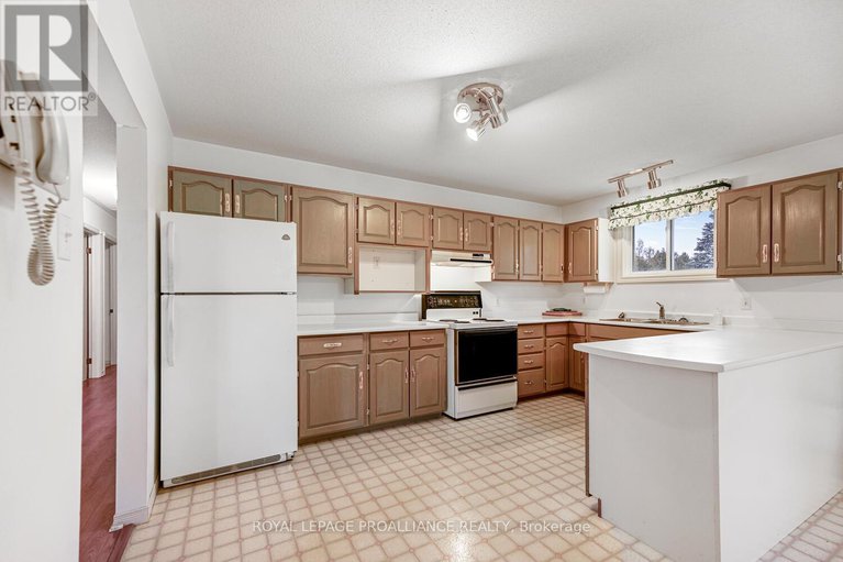 29203305/4018-glen-smail-road/augusta-twp/augusta/ontario/K0E1X0_16