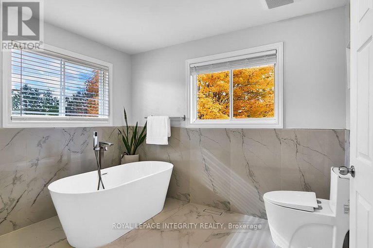 29042833/53-newcastle-avenue/morgans-grantsouth-march/ottawa/ontario/K2K3B5_31