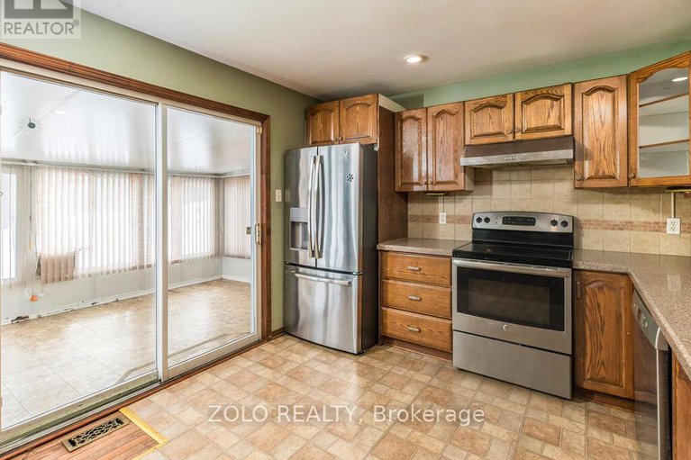 29407325/1183-ebbs-bay-road/drummond-n-elmsley-drummond-twp/drummondnorth-elmsley/ontario/K7C3P1_15