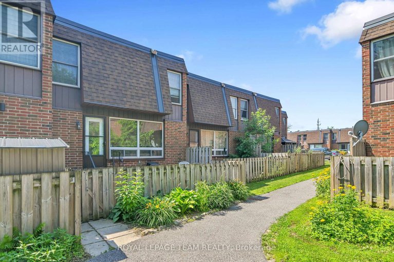 28610973/2280-cotters-crescent/windsor-park-village/ottawa/ontario/K1V8Y6_29