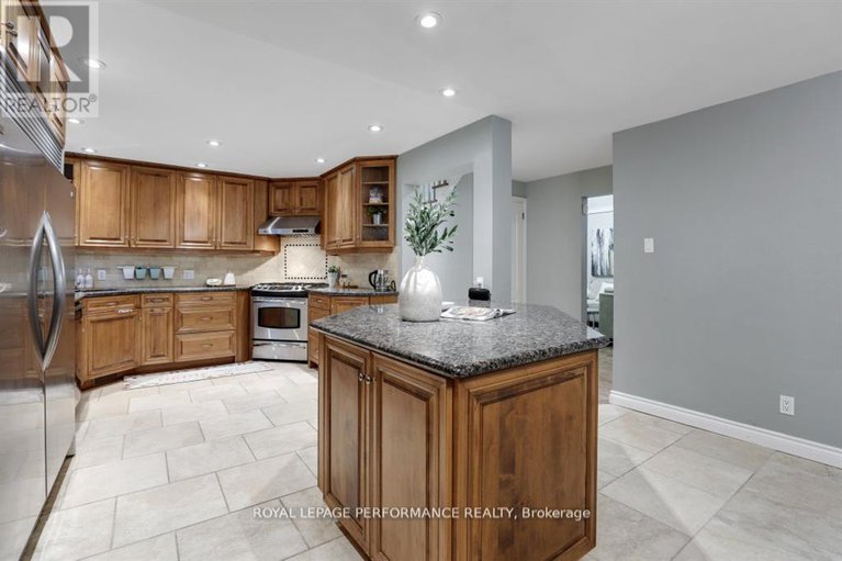 28629475/61-wycliffe-street/centrepointe/ottawa/ontario/K2G5L9_21