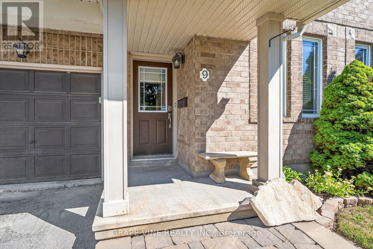 28825028/9-stoneleigh-street/strandherd/ottawa/ontario/K2G7A2_4