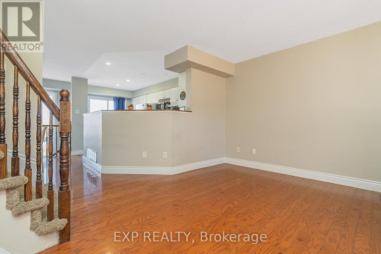 28560587/1089-ballantyne-drive/fallingbrookgardenway-south/ottawa/ontario/K4A4C6_4