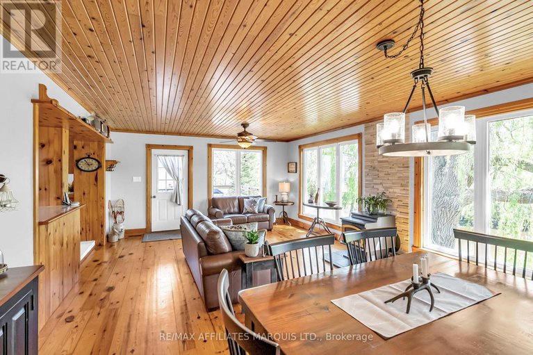 28331600/19662-john-street/south-glengarry-charlottenburgh-twp/south-glengarry/ontario/K0C2J0_15