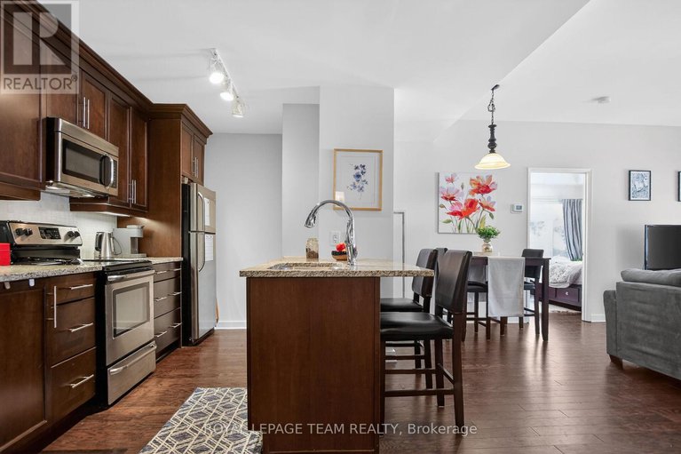 29362714/204-310-centrum-boulevard/bilberry-creekqueenswood-heights/ottawa/ontario/K1E0A3_8