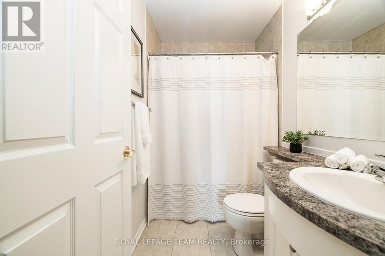 29381362/1002-38-metropole-private/westboro-north/ottawa/ontario/K1Z1E9_32