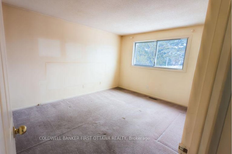 29148013/57-benlea-drive/tanglewood/ottawa/ontario/K2G4A3_11