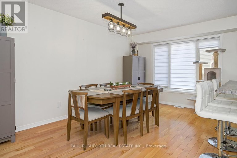 28907580/2087-breezewood-street/springridgeeast-village/ottawa/ontario/K4A4R7_8