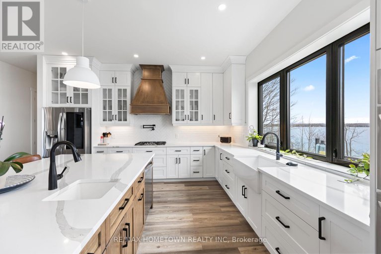 28870188/5-shoreside-way/augusta-twp/augusta/ontario/K6V5T1_16