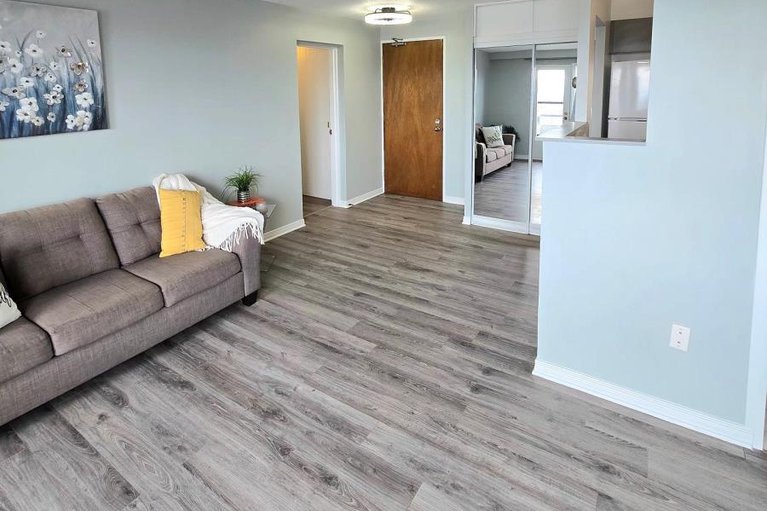 29631803/1113-20-chesterton-drive/borden-farmstewart-farmcarleton-heightsparkwood-hills/ottawa/ontario/K2E6Z7_17