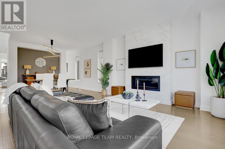 29589200/949-atrium-ridge/riverside-southgloucester-glen/ottawa/ontario/K4M0P3_14