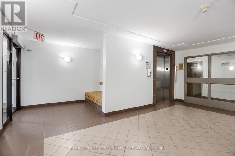 29281188/412-280-brittany-drive/viscount-alexander-park/ottawa/ontario/K1K4M4_3