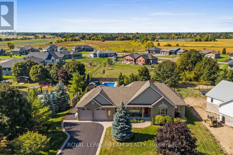 28886482/2193-trailwood-drive/north-gower/ottawa/ontario/K0A2T0_1