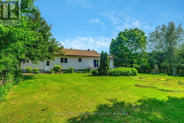 28801752/1895-horizon-drive/vars-village/ottawa/ontario/K0A3H0_45