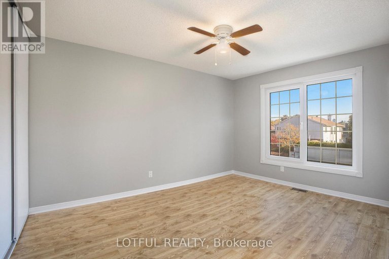 29575539/4-spindle-way/stittsville-south/ottawa/ontario/K2S1J4_22