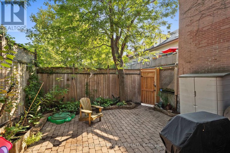 28856482/13-cathcart-square/lower-town/ottawa/ontario/K1N5Z9_33