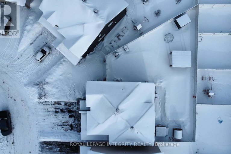 29303298/129-reliance-ridge/emerald-meadowstrailwest/ottawa/ontario/K2V0R3_45