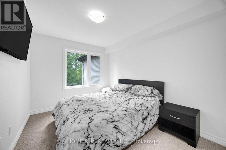 28682474/1016-eider-street/riverside-southgloucester-glen/ottawa/ontario/K4M1B2_20