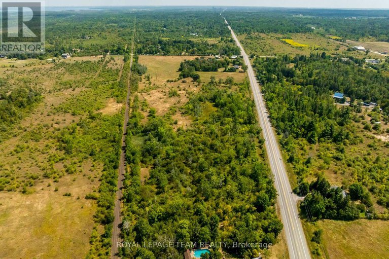 29041201/2106-dunrobin-road/kanata-north-east/ottawa/ontario/K0A1T0_40