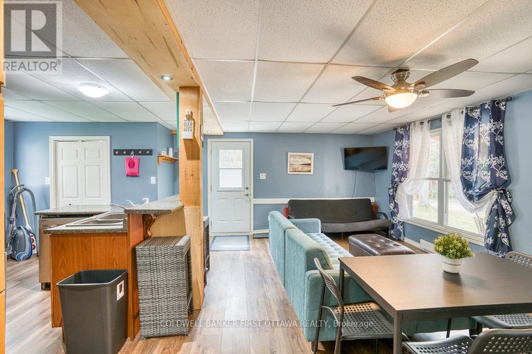 28322122/775-darling-concession-7/lanark-highlands-darling-twp/lanark-highlands/ontario/K0A1P0_5