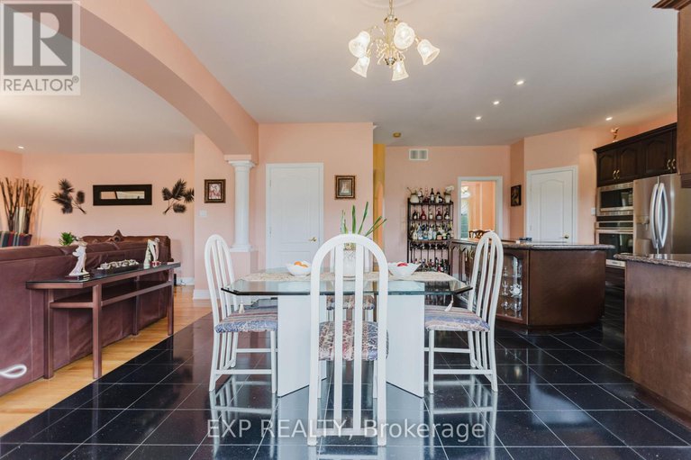 28808188/5472-wicklow-drive/manotick-village-manotick-estates/ottawa/ontario/K4M1C4_13