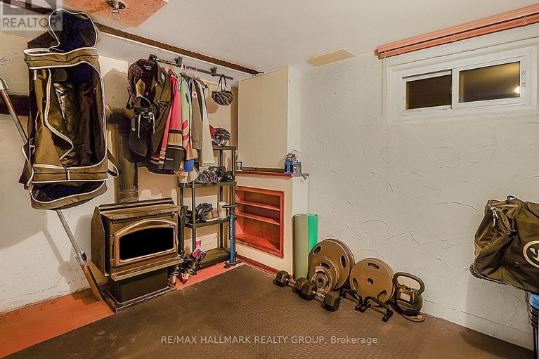 29075459/2077-lemay-crescent/elmvale-acresurbandale/ottawa/ontario/K1G2X5_26