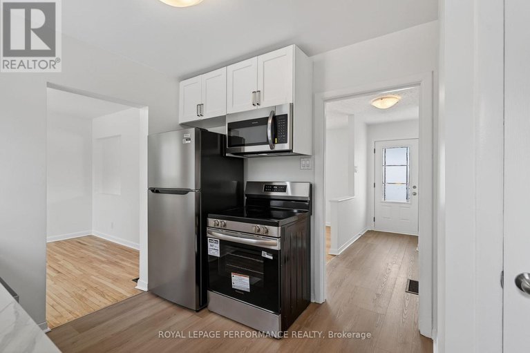 29574553/630-borthwick-avenue/castle-heightsrideau-high/ottawa/ontario/K1K2L9_16