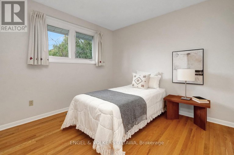 29036505/29-qualicum-street/bruce-farmgraham-parkqualicumbellands/ottawa/ontario/K2H7H1_37