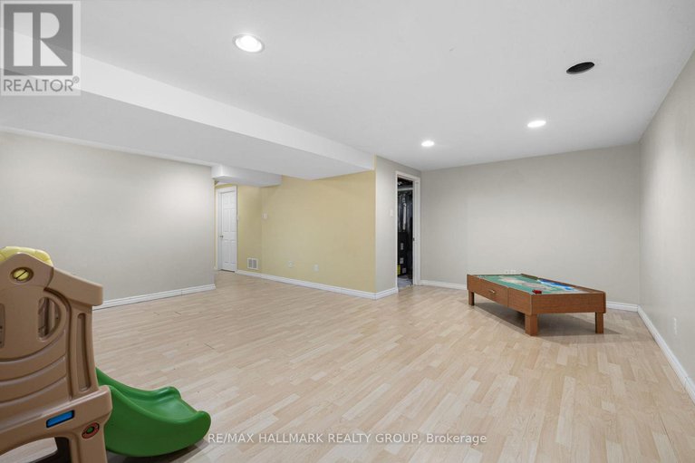 29358699/60-ipswich-terrace/morgans-grantsouth-march/ottawa/ontario/K2K2R3_29