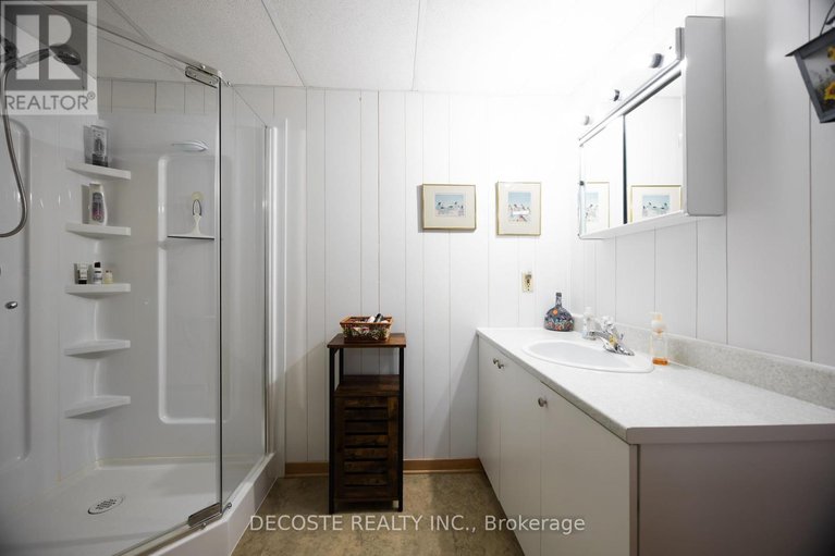 29665976/29-kincardine-street-w/alexandria/north-glengarry/ontario/K0C1A0_32